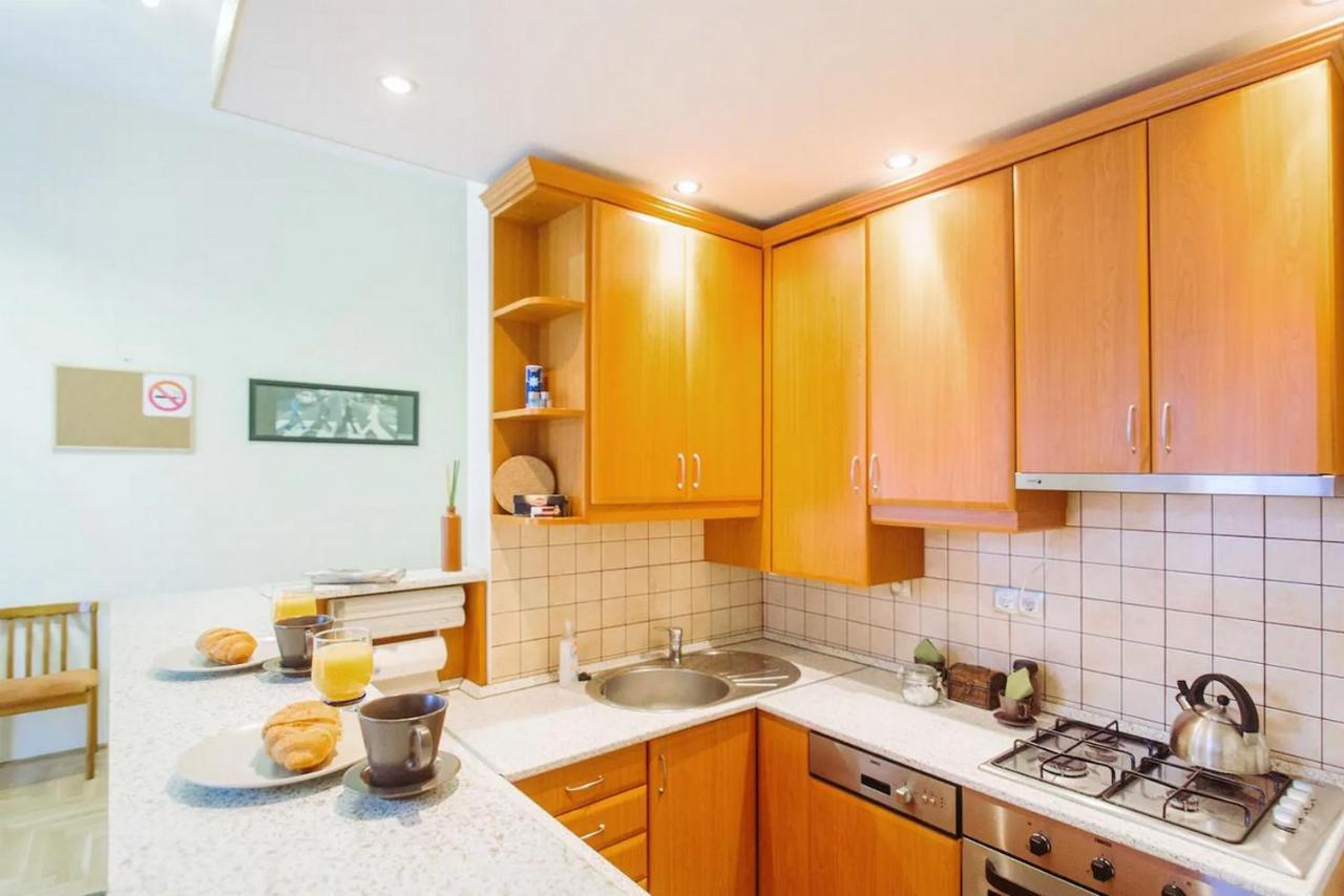 All In 10 Apartment, Bp Downtown Ac Budapest Esterno foto